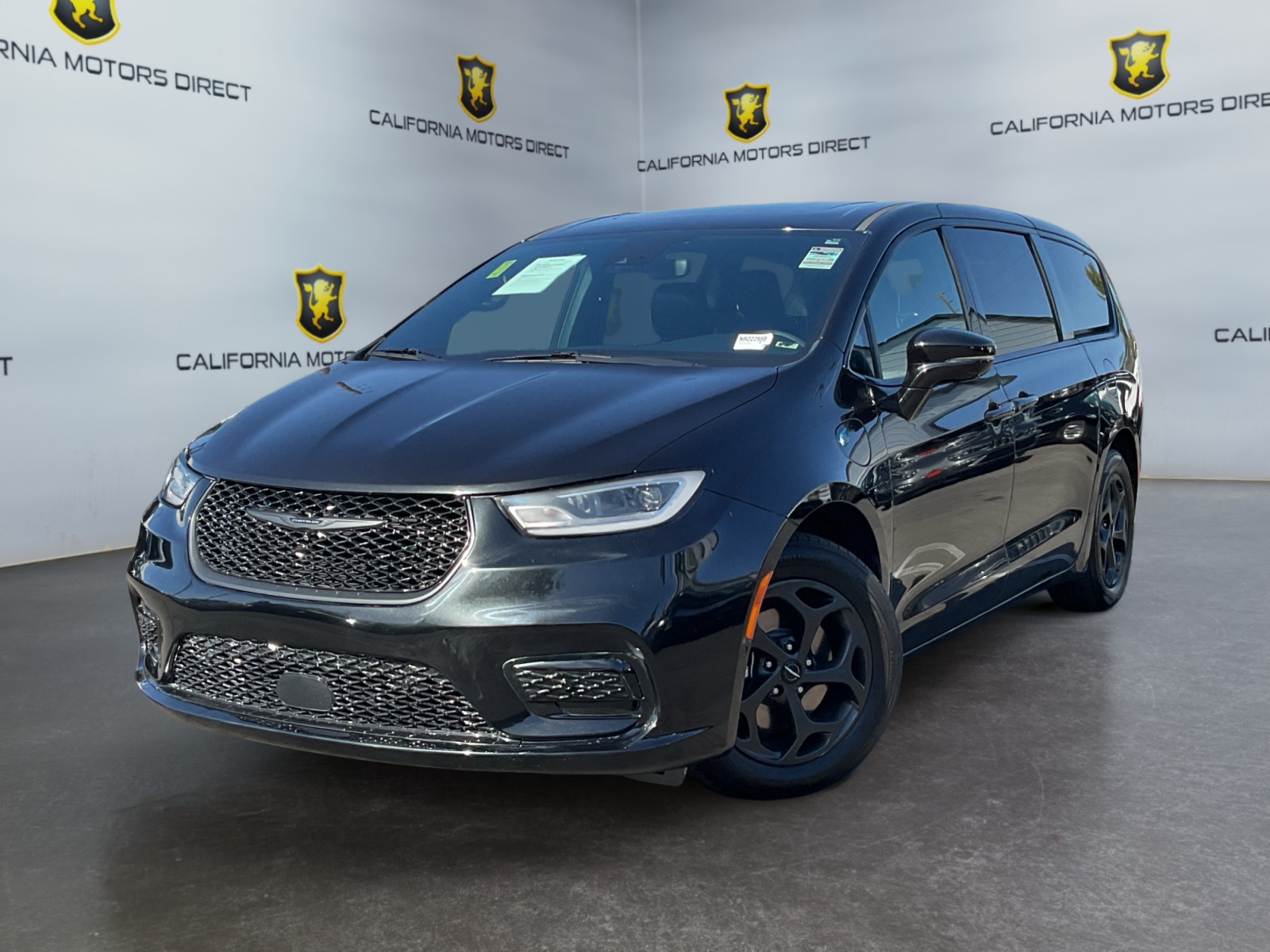 Chrysler Pacifica photo 26