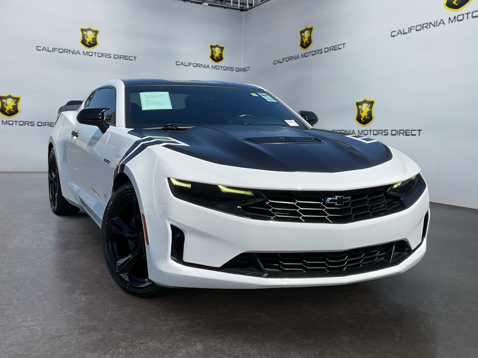 Chevrolet Camaro photo 3
