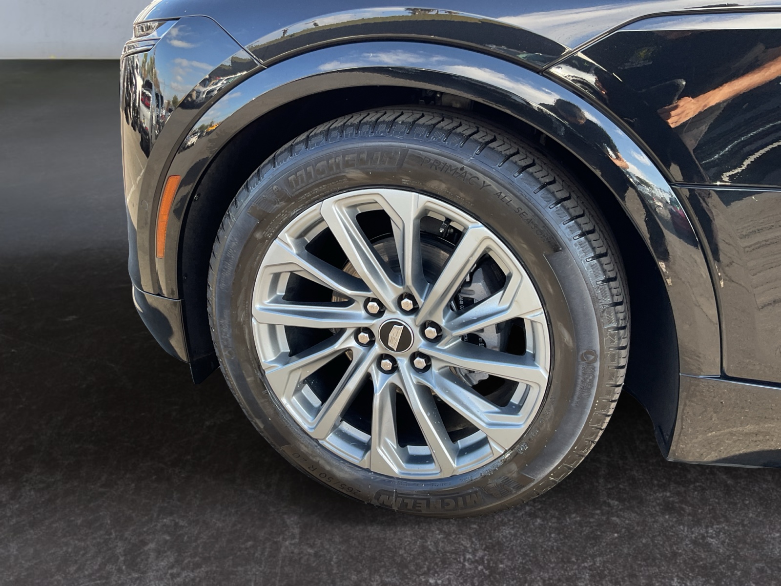 Cadillac Lyriq photo 9