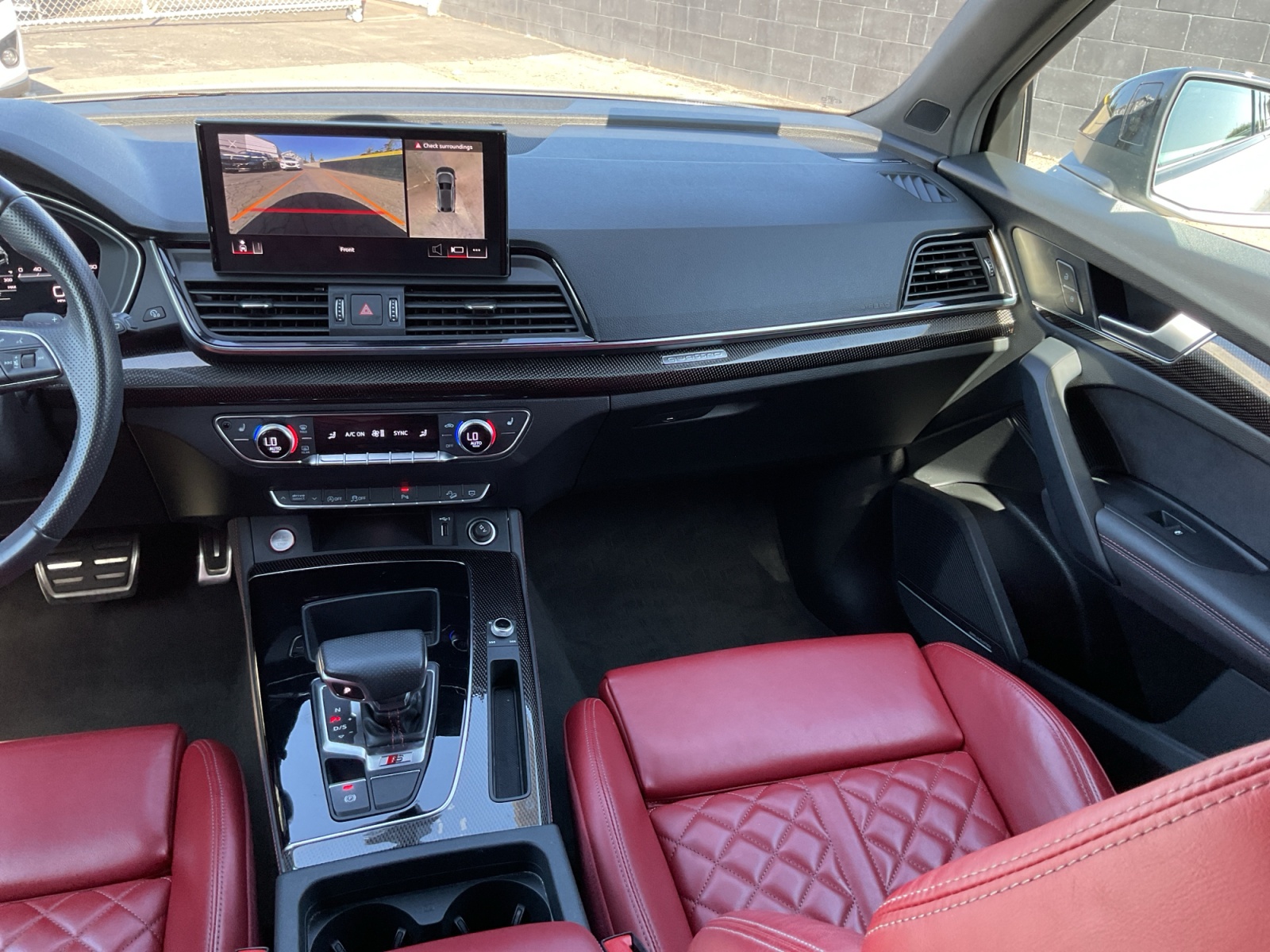 Audi SQ5 photo 16