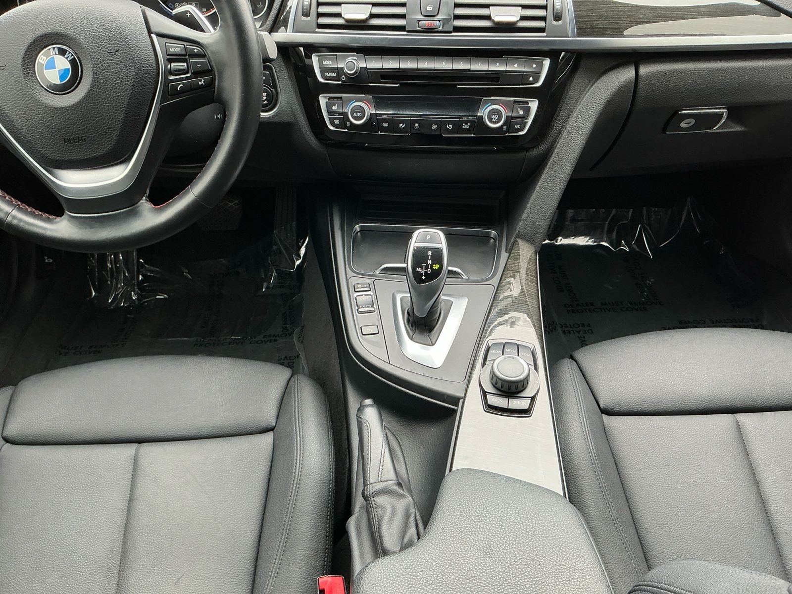 BMW 3 Series photo 11