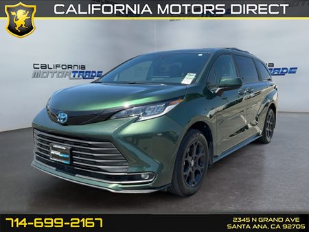 2025 Toyota Sienna Woodland Edition