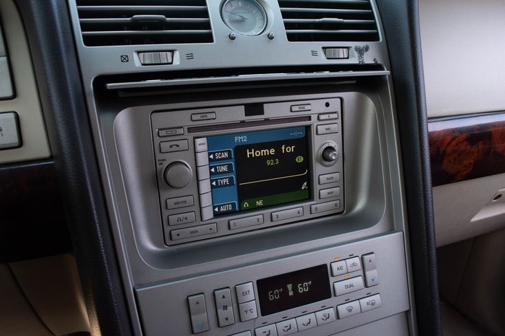 Sold 2003 Lincoln Navigator Ultimate in Santa Ana