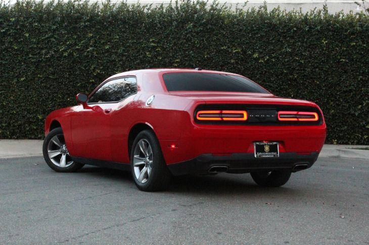 Sold 2015 Dodge Challenger SXT in Santa Ana