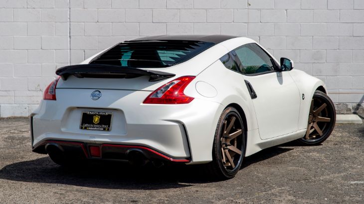 Sold 2009 Nissan 370Z (Navigation, Carbon Fiber Wing) in Santa Ana
