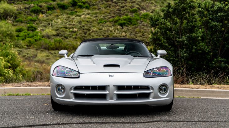 希少　新品　ワイルドスピード　2003年式　Dodge Viper　SRT-10 2003_dodge_viper-srt-10-
