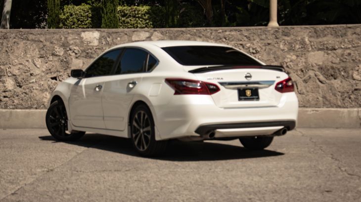 Sold 2017 Nissan Altima 2.5 SR (w/ Midnight Edition Pkg/ Back-Up