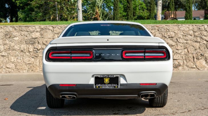 Sold 2018 Dodge Challenger SXT (w/ Quick Order Package 21 A SXT