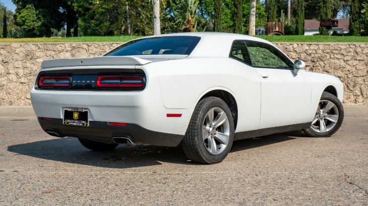 Sold 2018 Dodge Challenger SXT (w/ Quick Order Package 21 A SXT