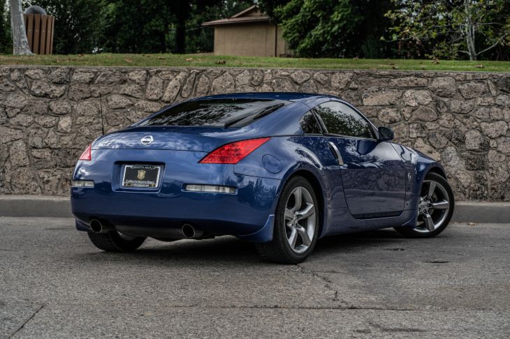Sold 2006 Nissan 350Z Touring (W/Premium Sound System/Leather
