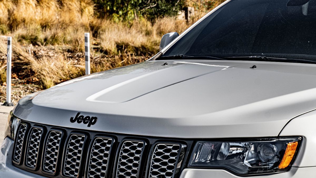 Sold 2018 Jeep Grand Cherokee Altitude in Santa Ana