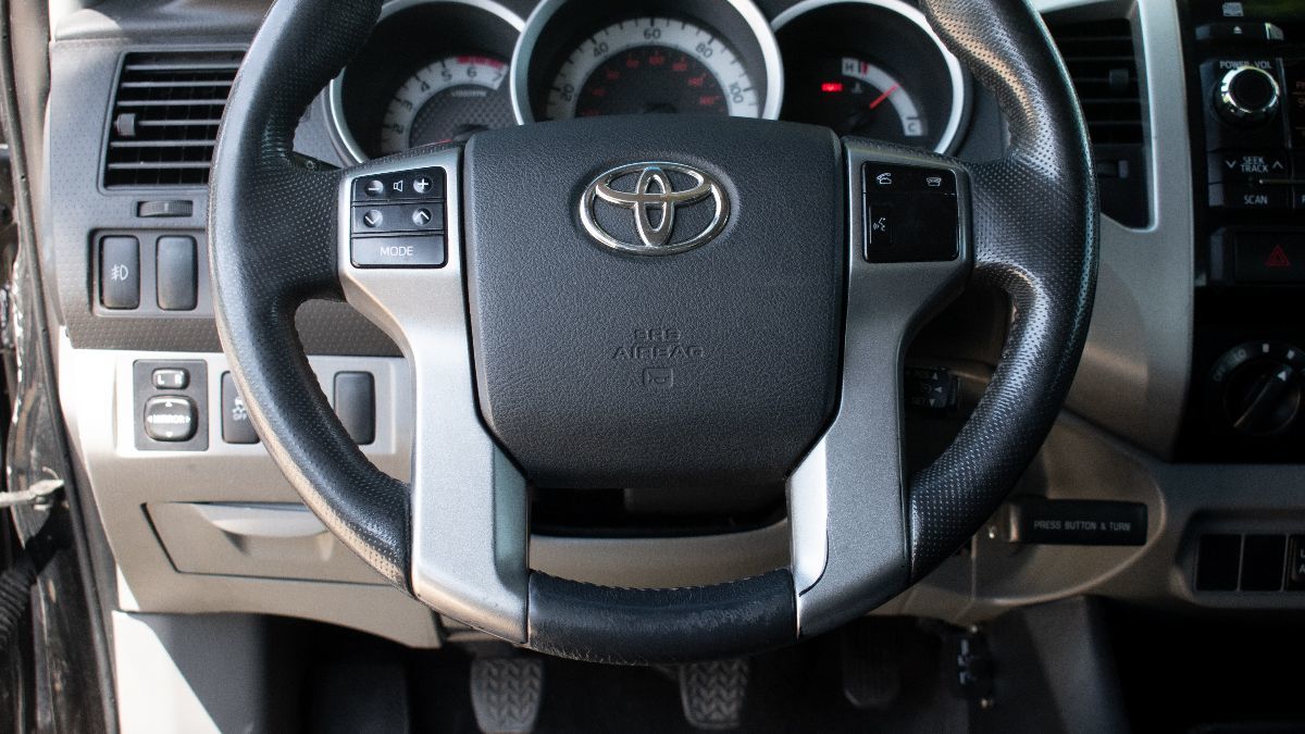 Tomohira Yokota様ご確認用ページ！ Sold 2012 Toyota Tacoma X-Runner in Santa Ana
