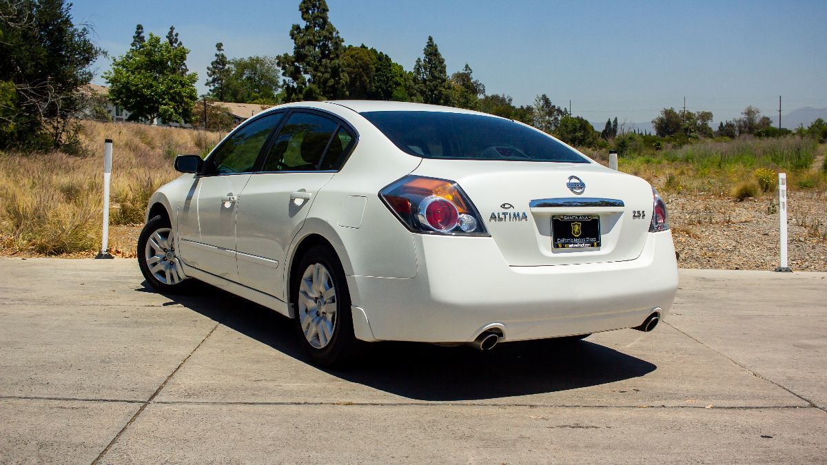 Sold 2009 Nissan Altima 2.5 S in Santa Ana