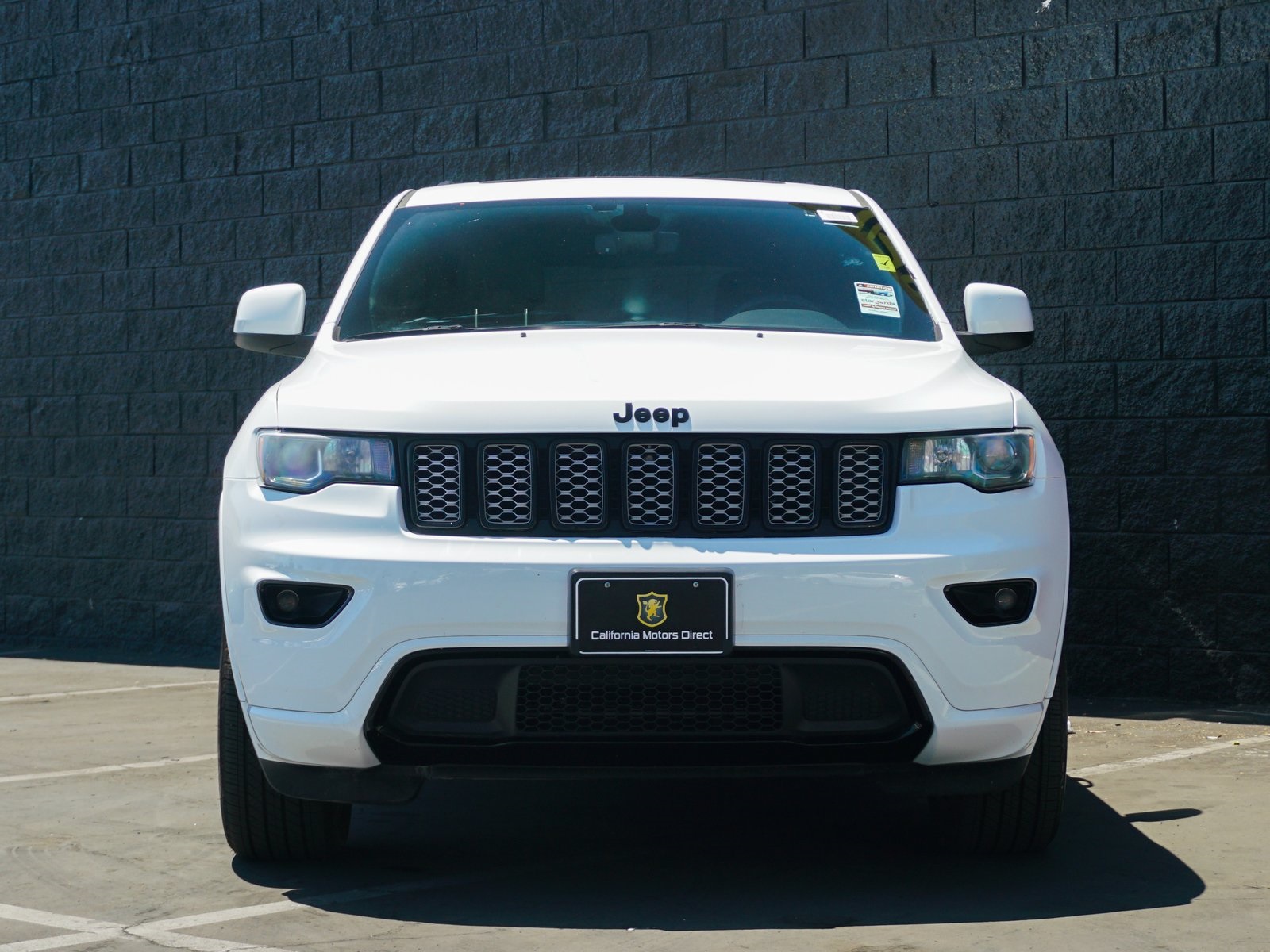 Sold 2018 Jeep Grand Cherokee Altitude in Montclair