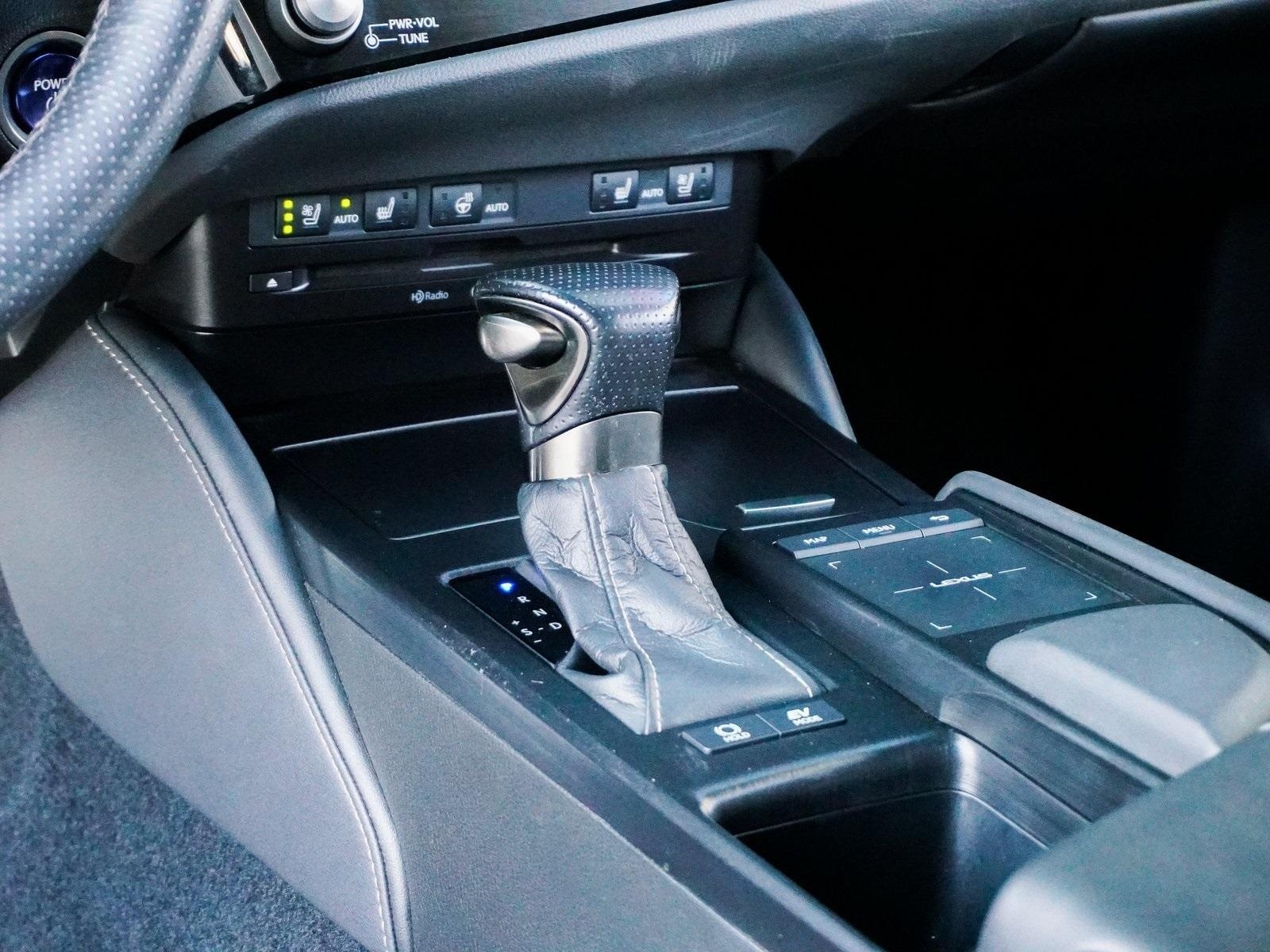 Sold 2022 Lexus ES Hybrid Hybrid 300h F-Sport in Montclair