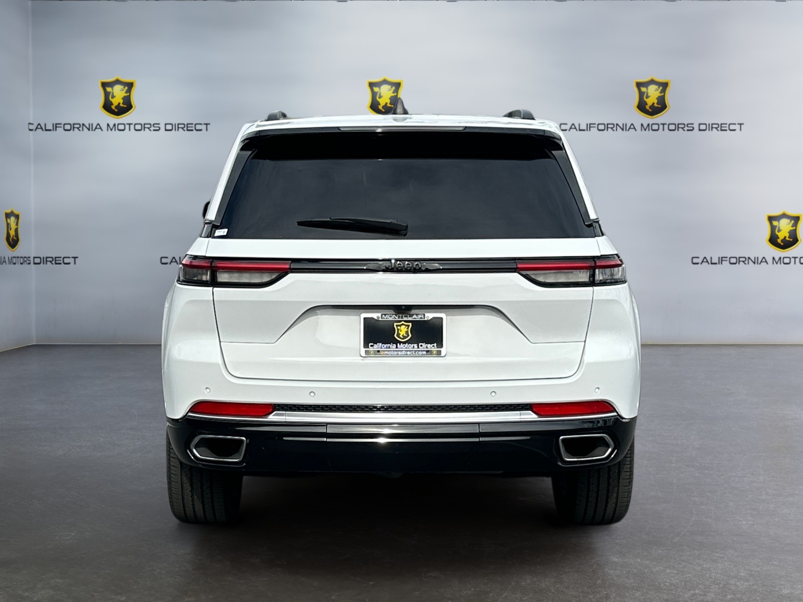 2023 Jeep Grand Cherokee Altitude photo 4