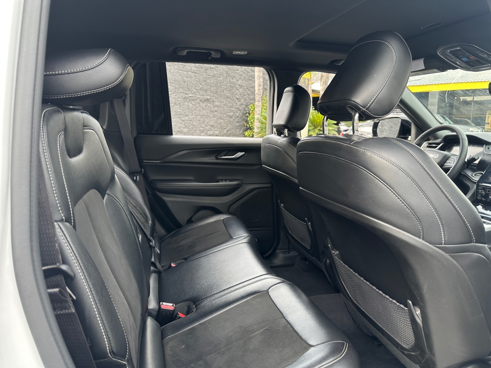 2023 Jeep Grand Cherokee Altitude photo 18