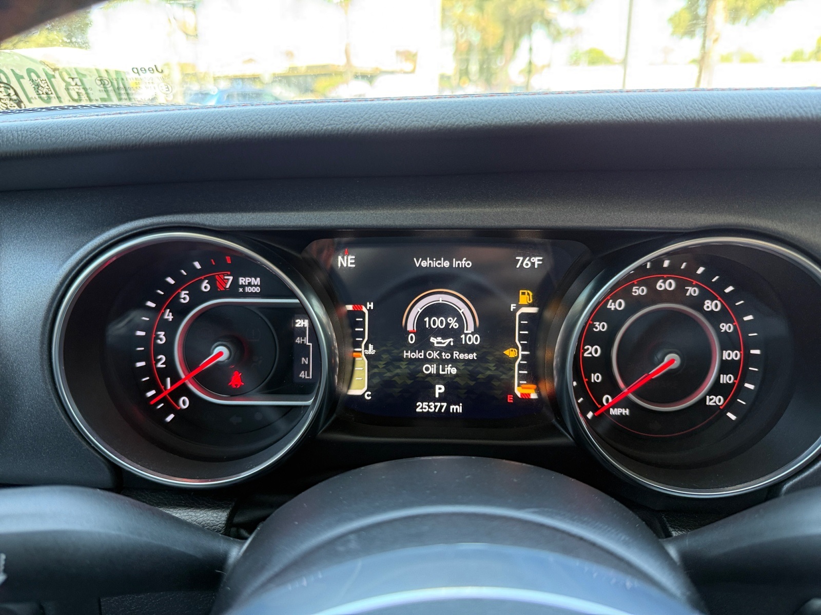 2022 Jeep Gladiator Mojave photo 2
