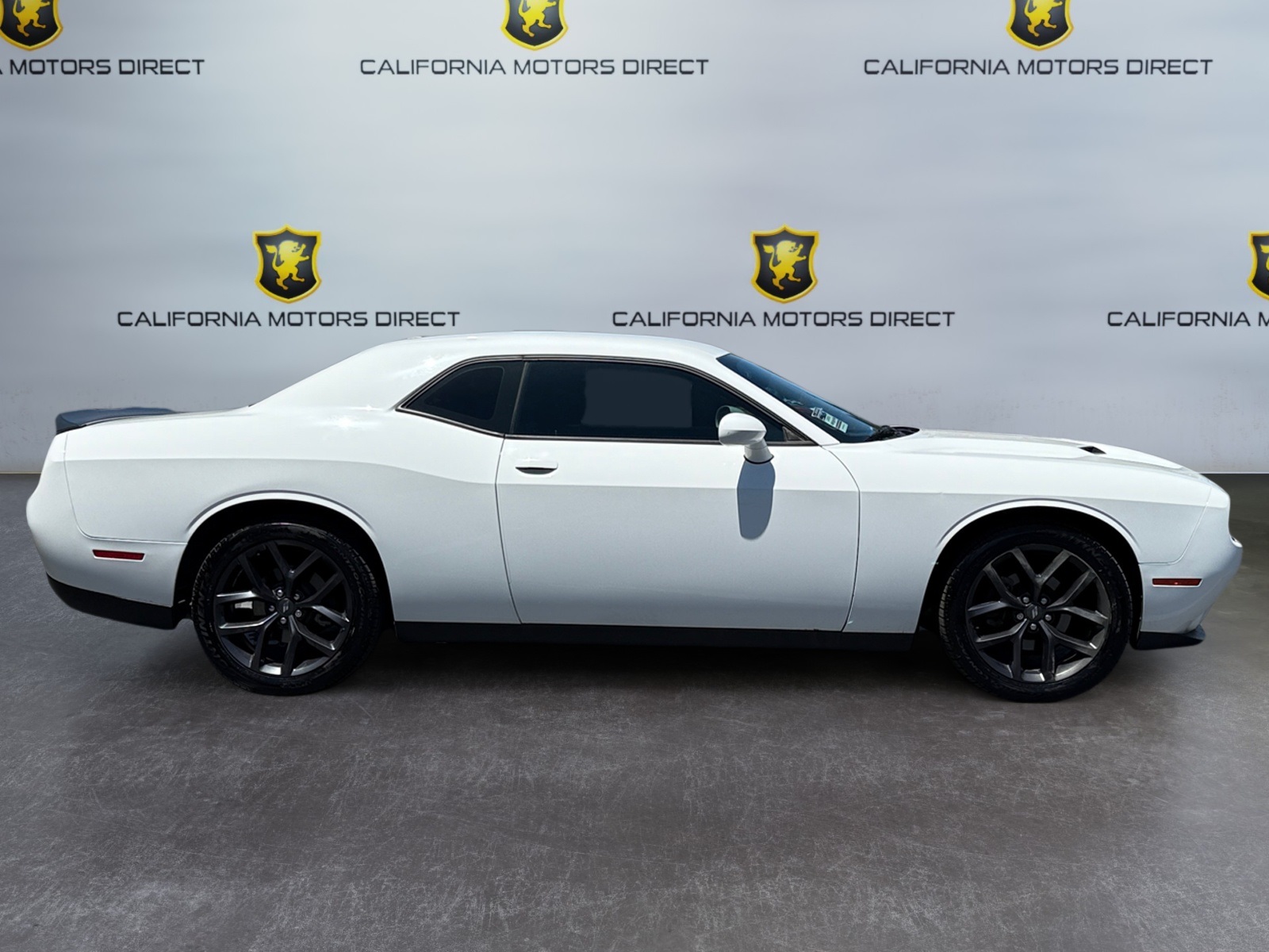 2020 Dodge Challenger SXT photo 7