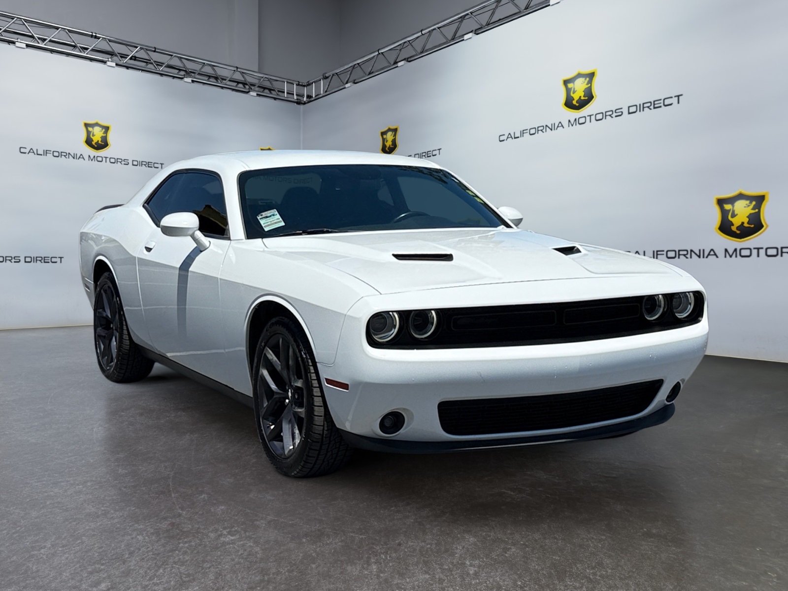 2020 Dodge Challenger SXT photo 8