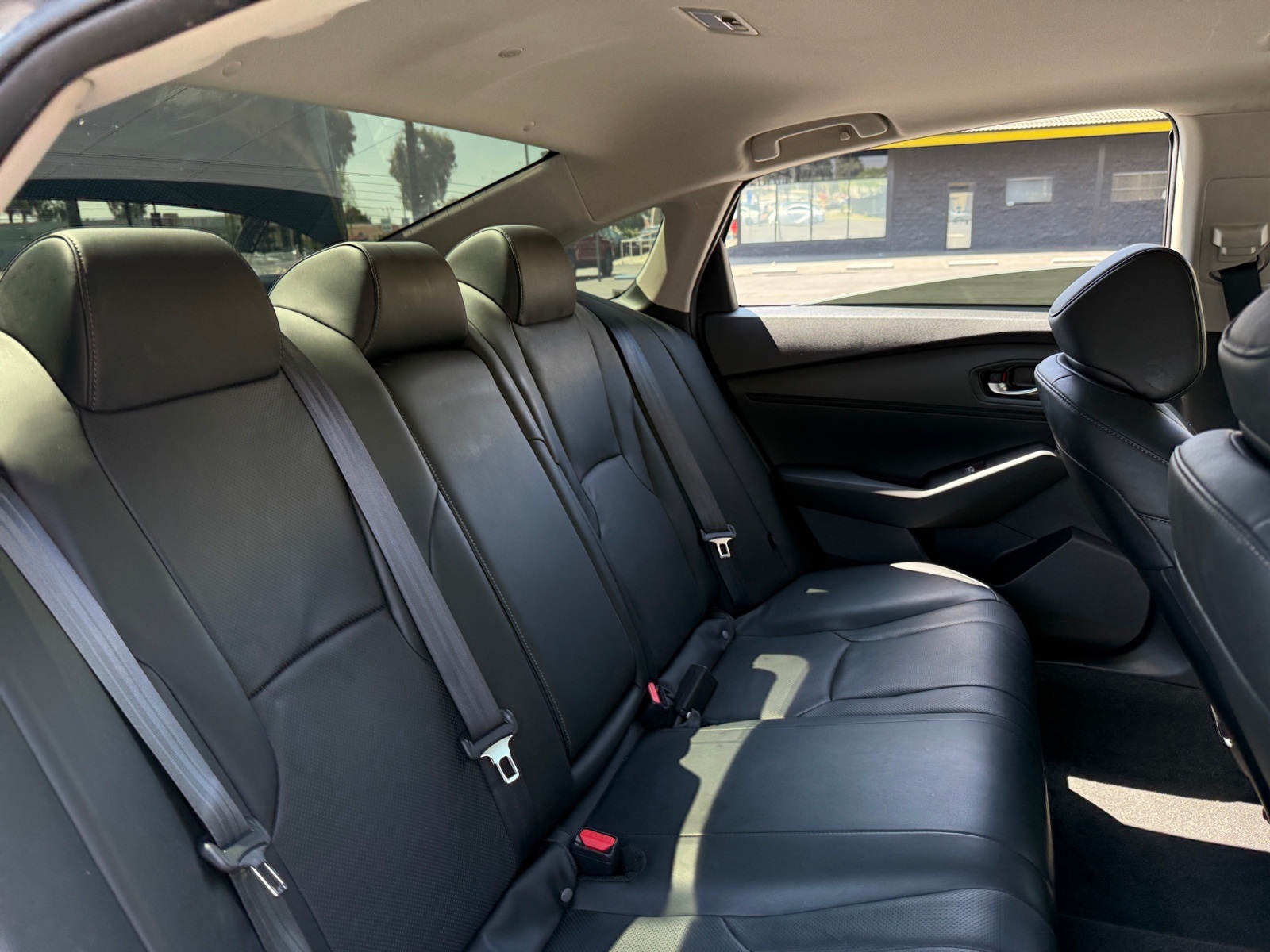 2023 Honda Accord Hybrid EX-L photo 18