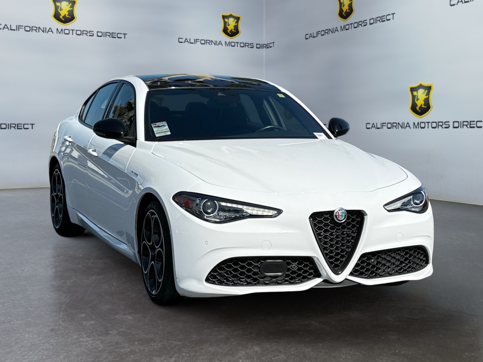 Sold 2022 Alfa Romeo Giulia Veloce in Montclair