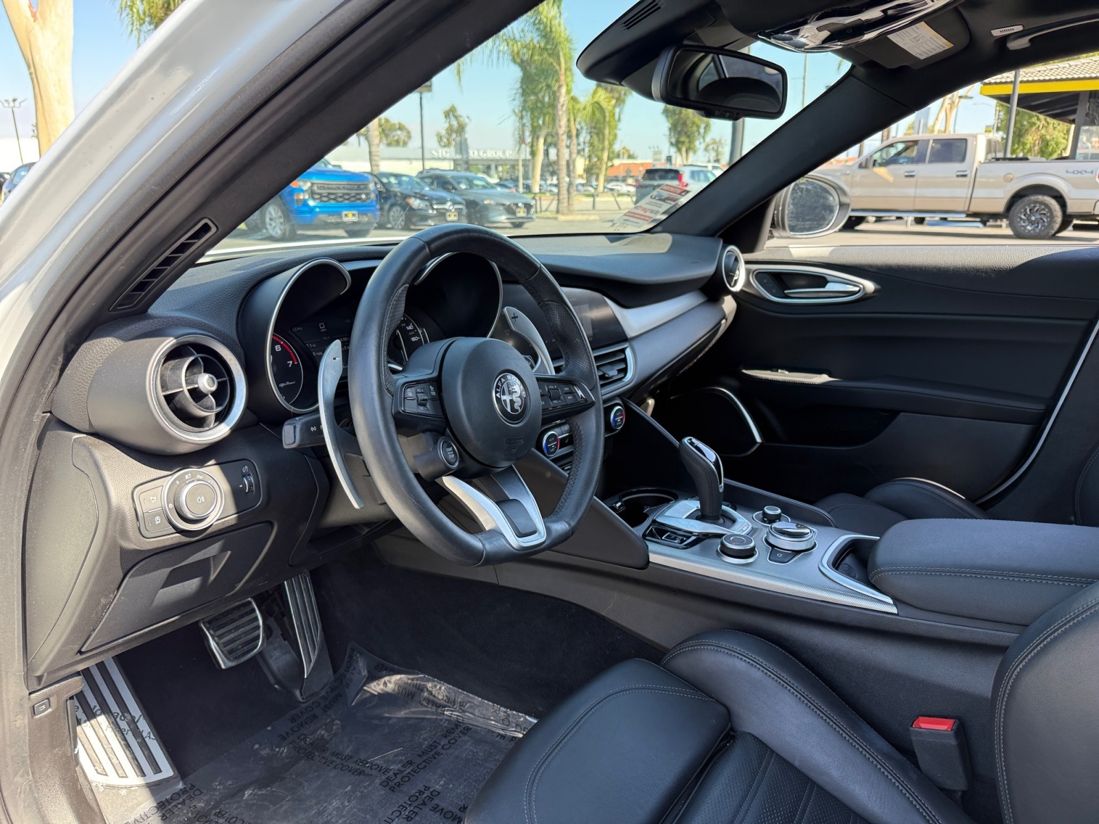 Sold 2022 Alfa Romeo Giulia Veloce in Montclair