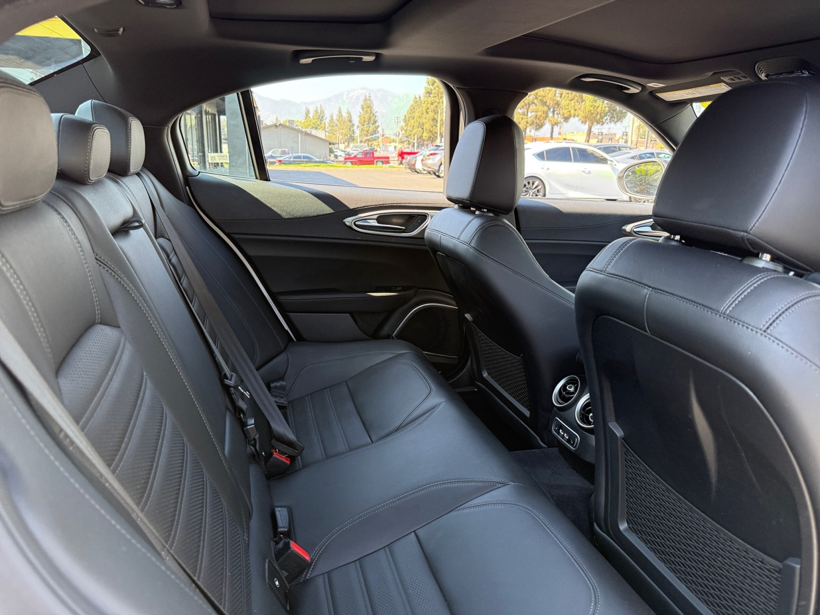 Sold 2022 Alfa Romeo Giulia Veloce in Montclair