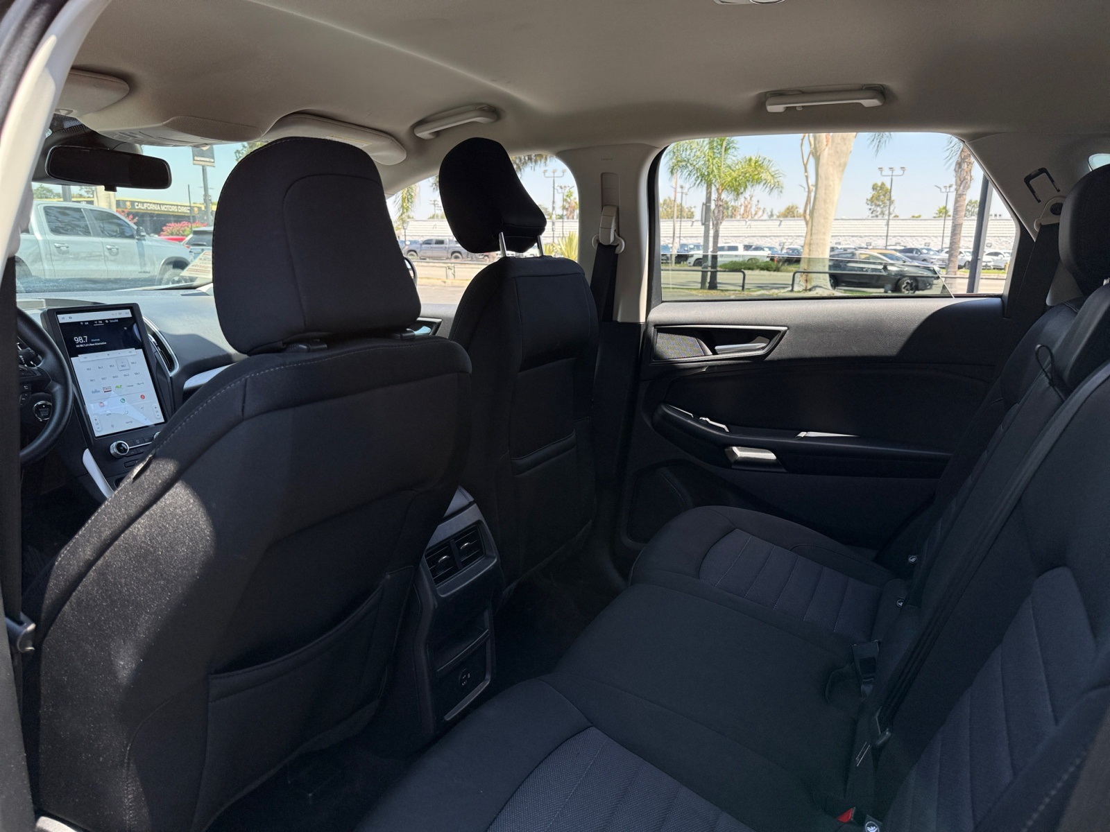 2022 Ford Edge SE photo 17