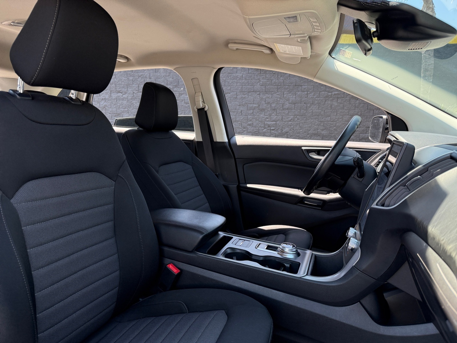 2022 Ford Edge SE photo 20