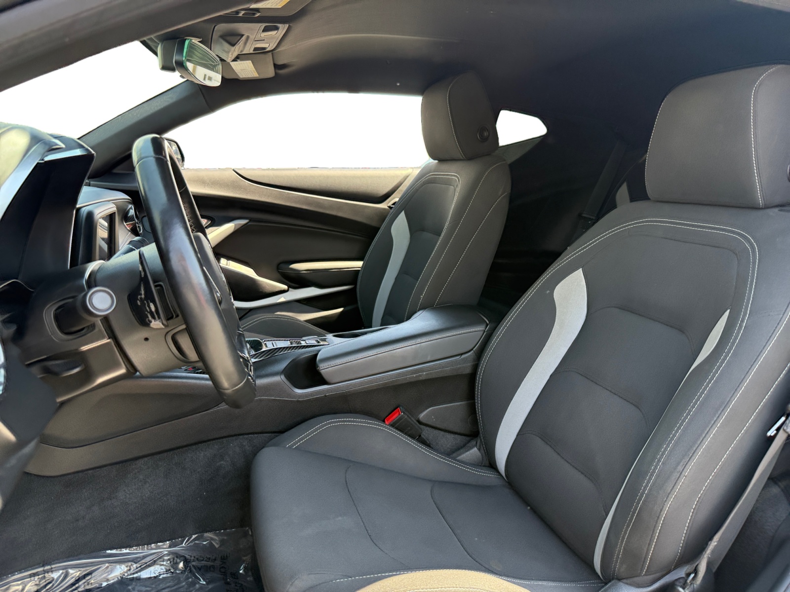 2021 Chevrolet Camaro LT1 photo 9