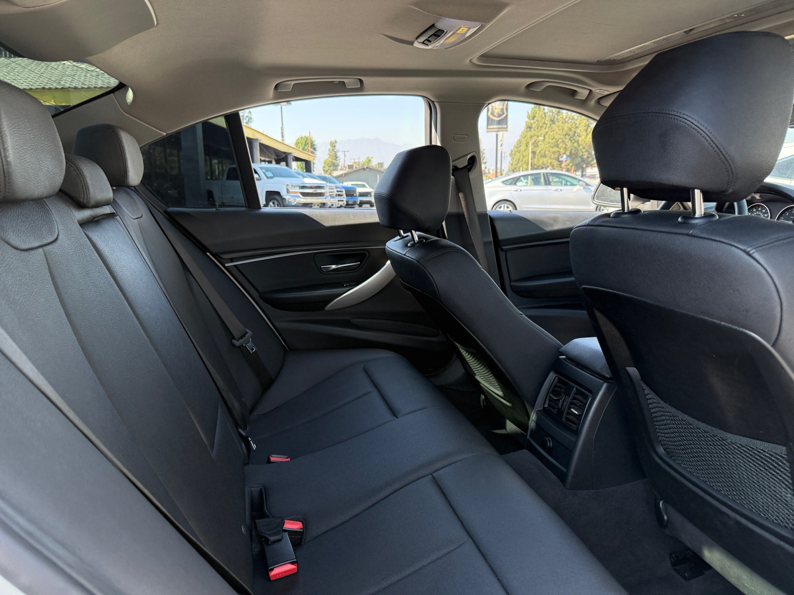 2018 Bmw 320i Sedan photo 18