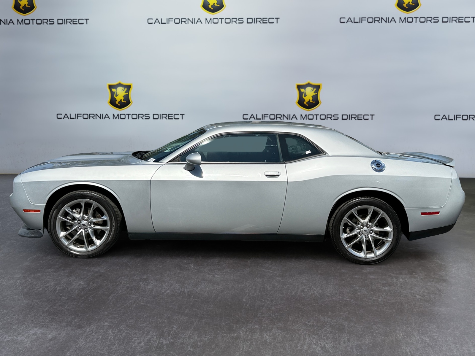 2022 Dodge Challenger GT AWD photo 2