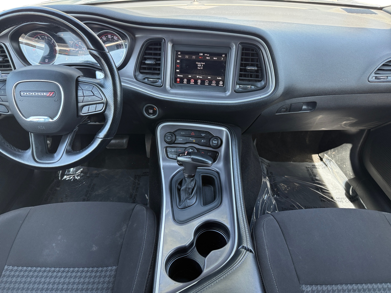2022 Dodge Challenger GT AWD photo 10