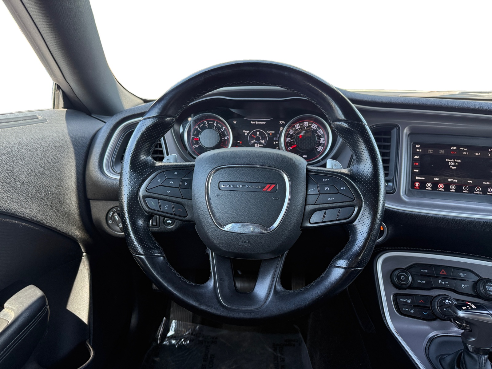2022 Dodge Challenger GT AWD photo 12
