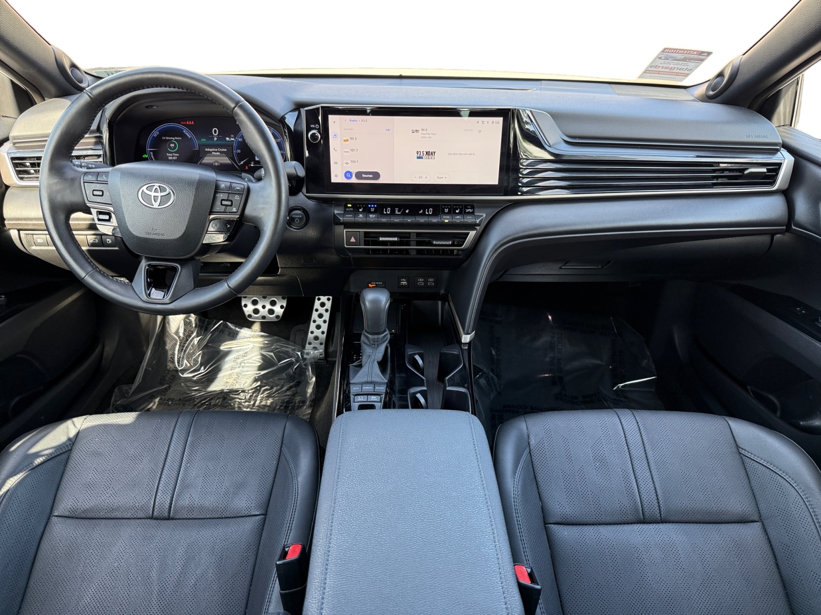 2025 Toyota Camry XSE photo 9