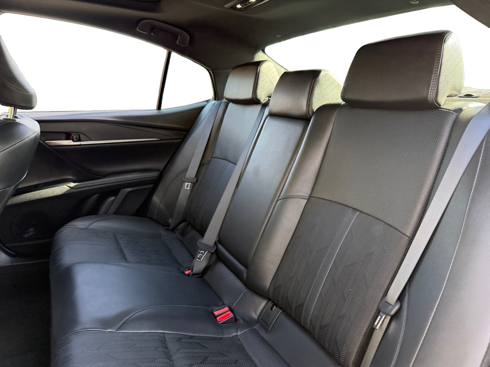 2025 Toyota Camry XSE photo 12
