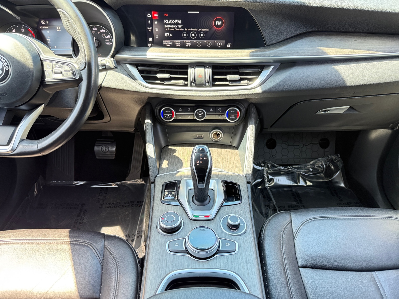 2020 Alfa Romeo Stelvio Ti photo 12