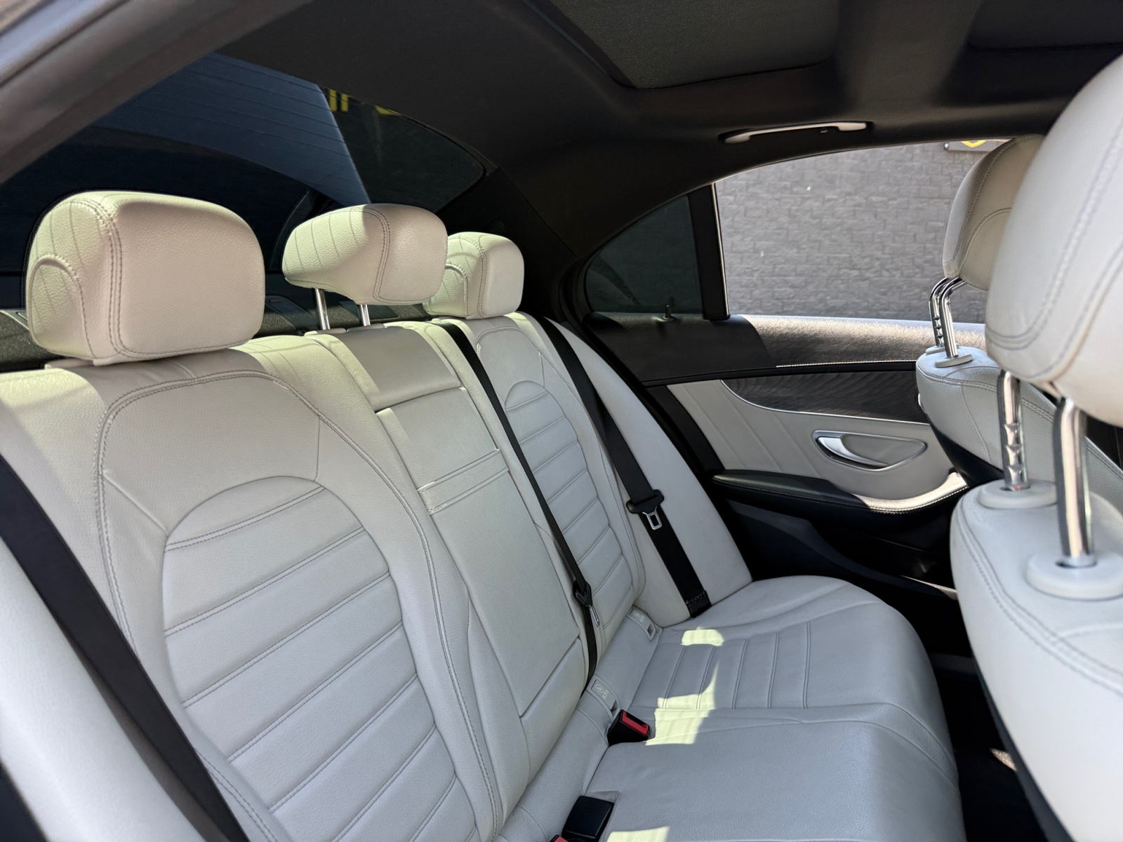 2016 Mercedes Benz C 450 AMG 4MATIC photo 18