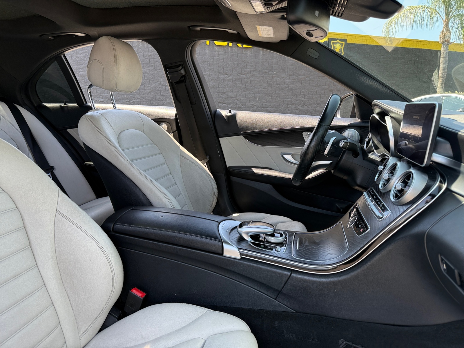 2016 Mercedes Benz C 450 AMG 4MATIC photo 19