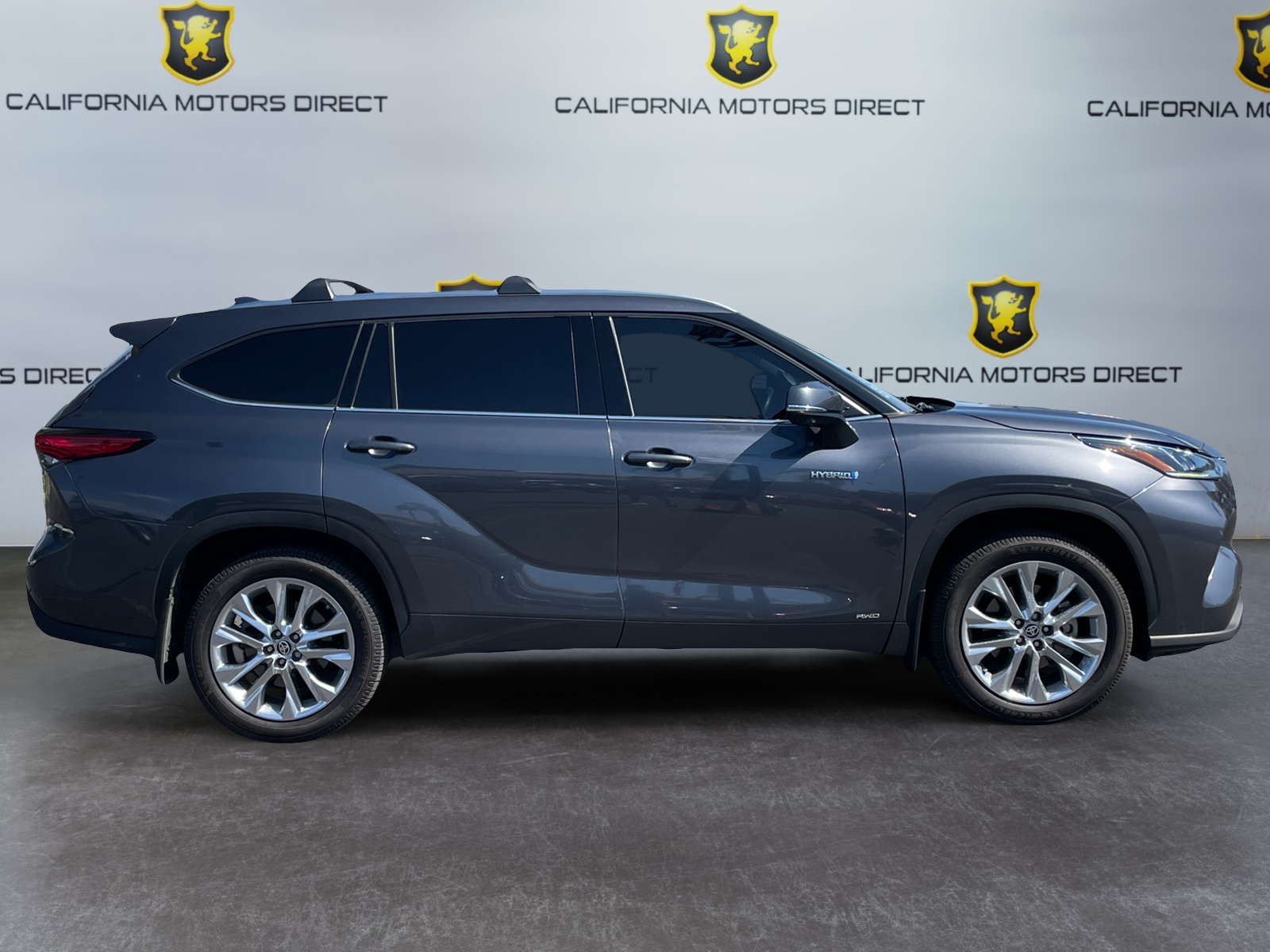 Sold 2020 Toyota Highlander Hybrid Limited in Montclair