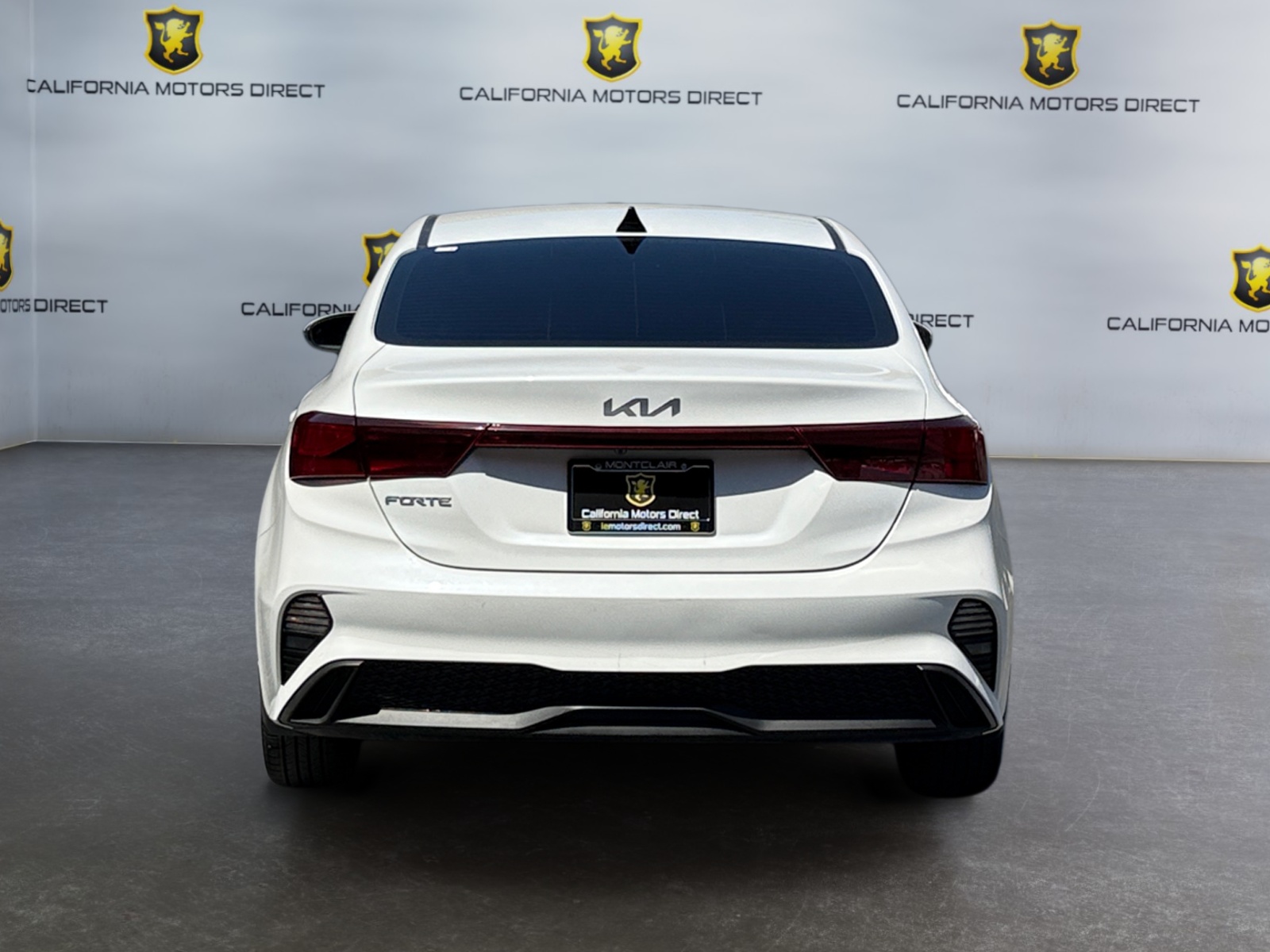 2024 Kia Forte LXS photo 4