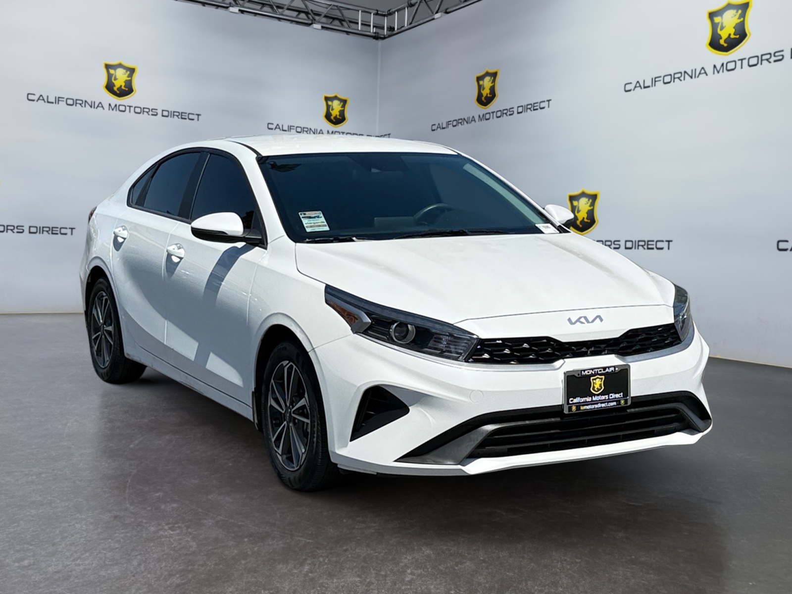 2024 Kia Forte LXS photo 7