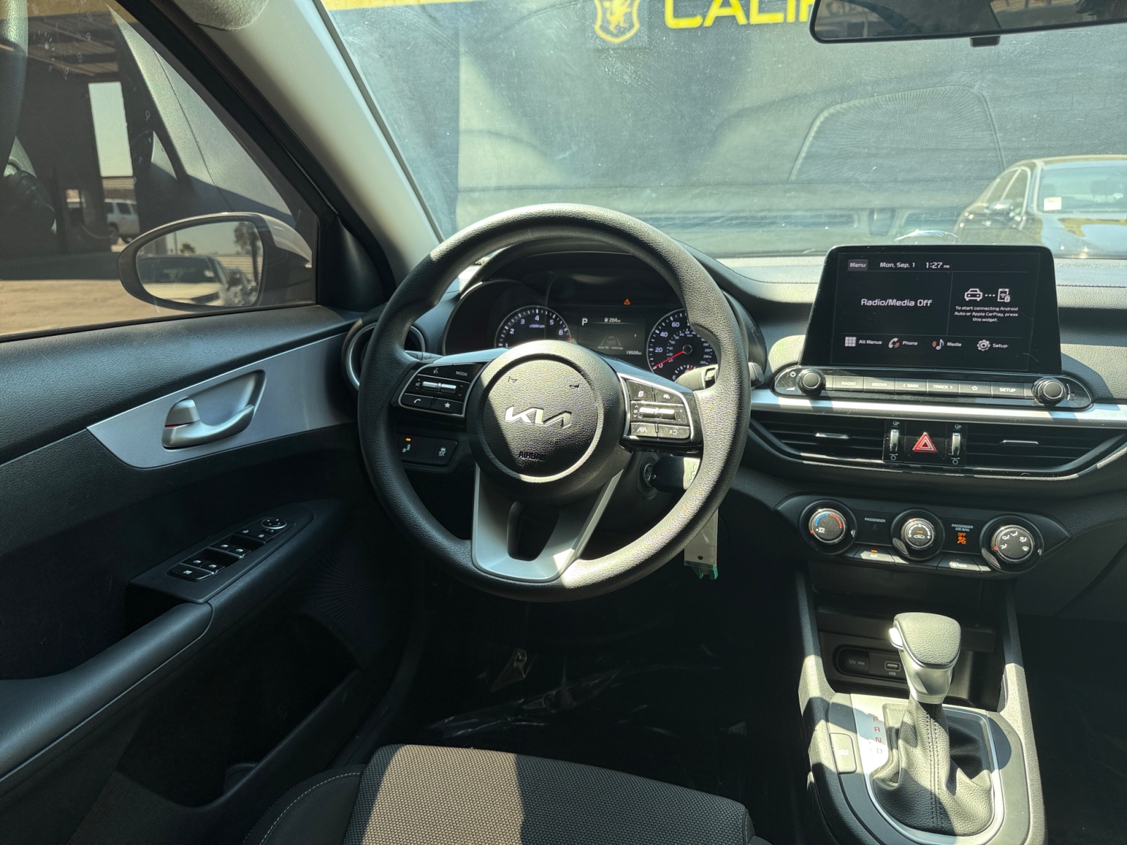 2024 Kia Forte LXS photo 22