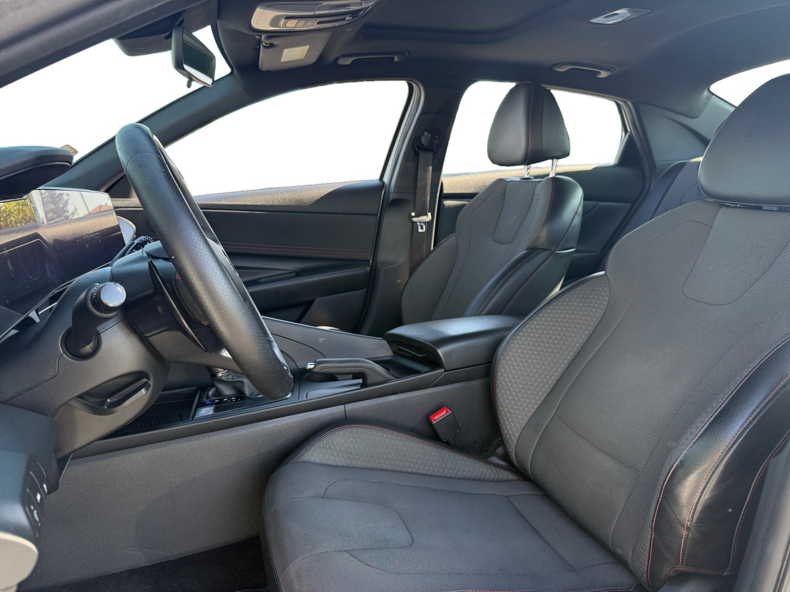2023 Hyundai Elantra N Line photo 10