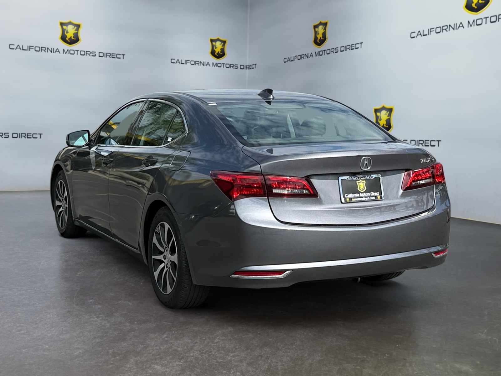 2017 Acura TLX Base photo 3