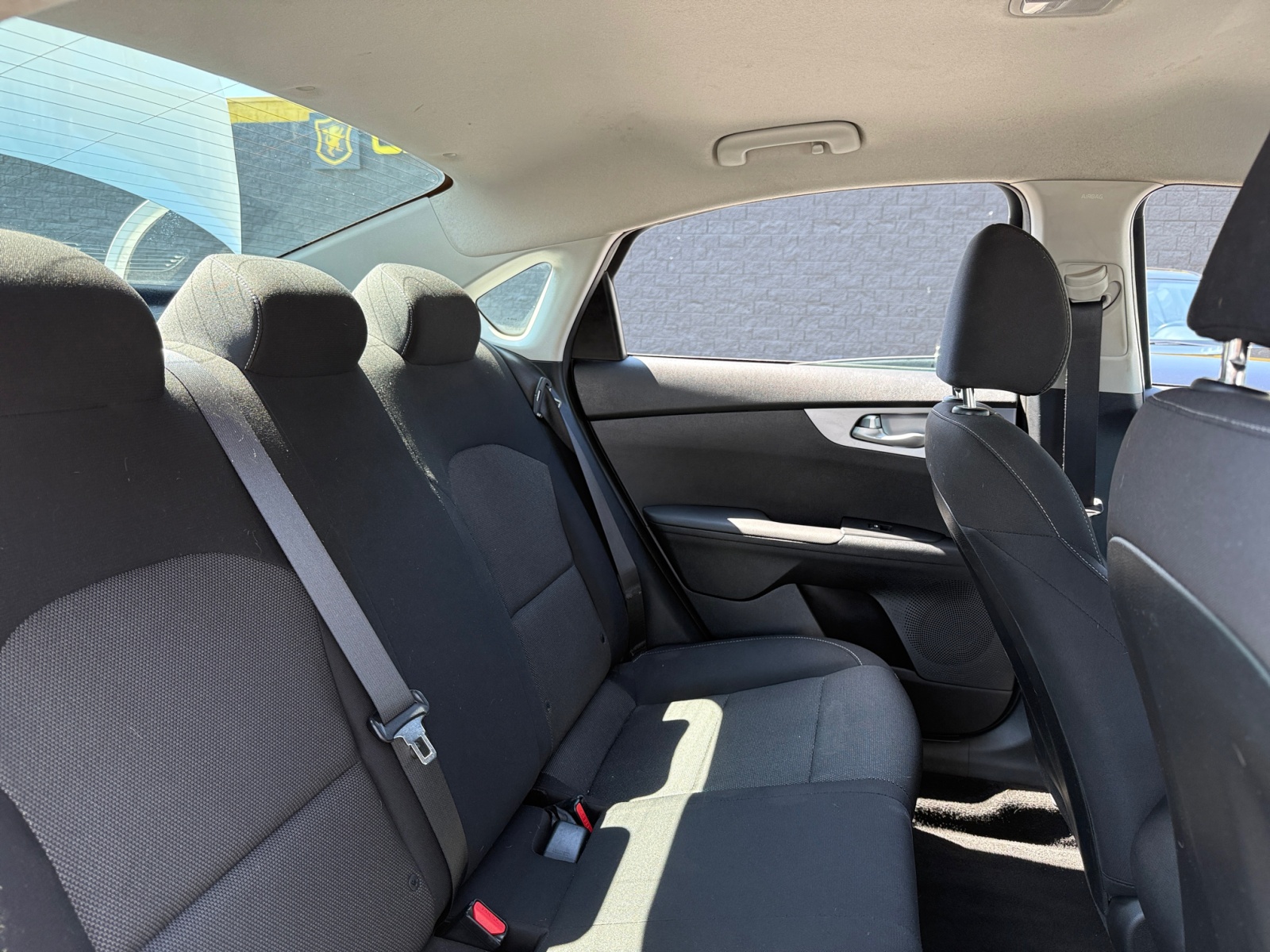 2023 Kia Forte LX photo 18