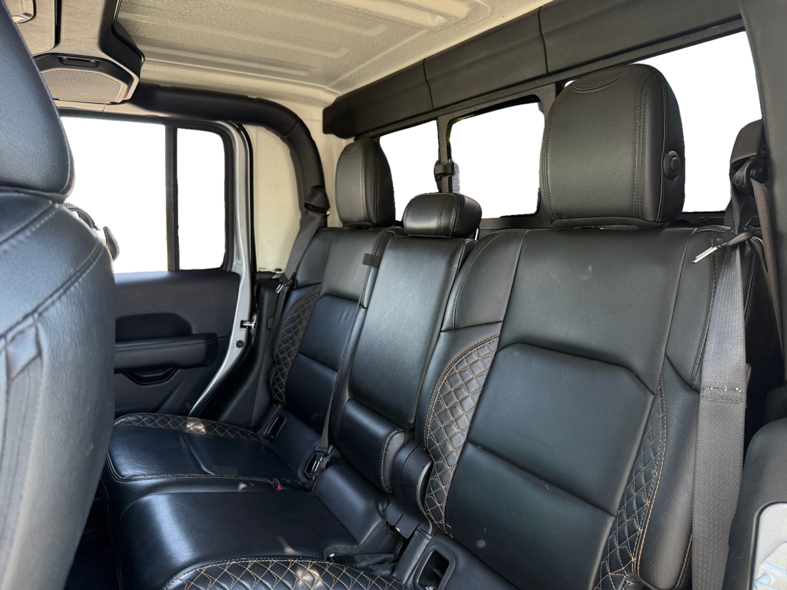 2021 Jeep Gladiator Overland photo 13