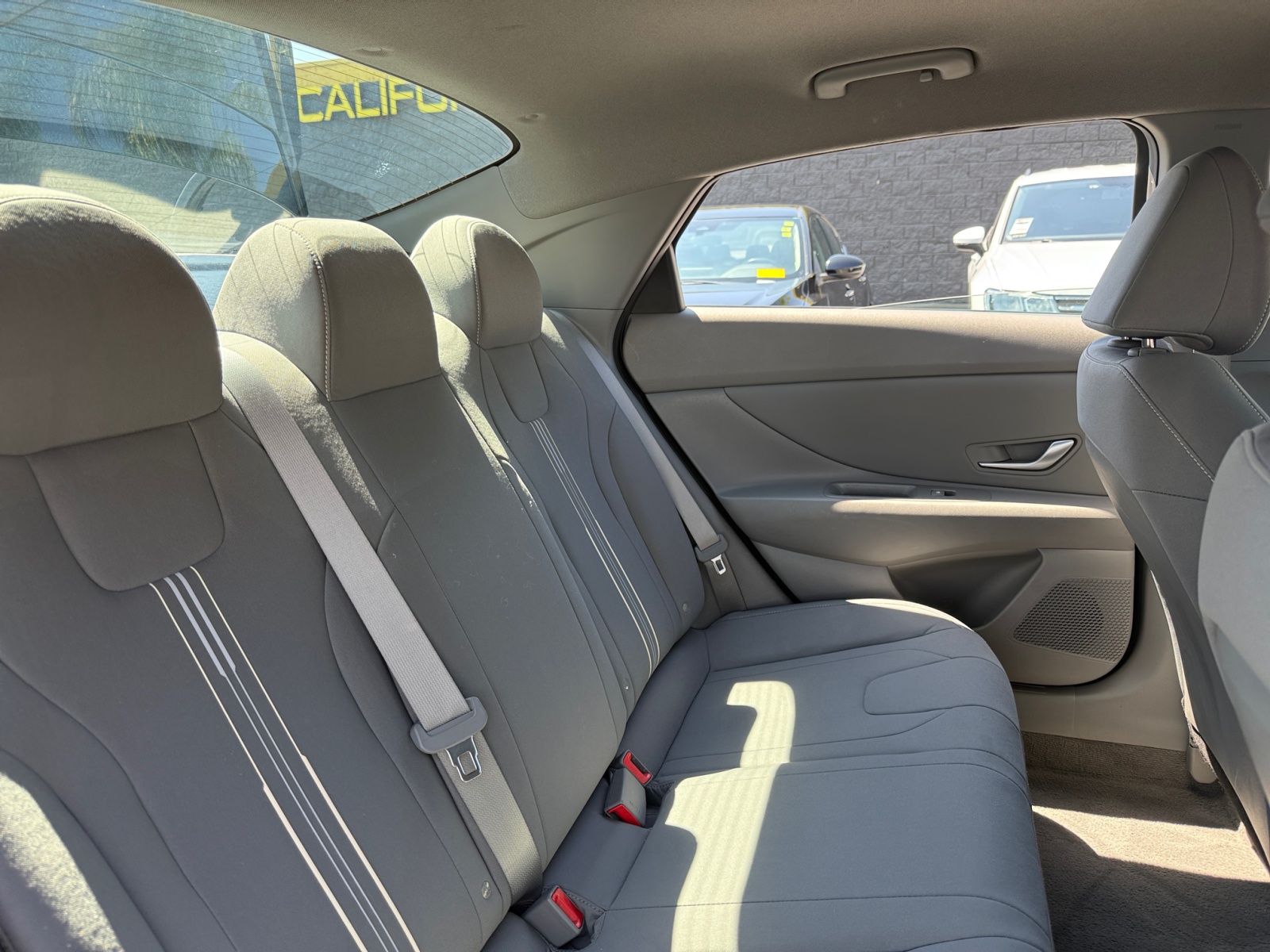 2023 Hyundai Elantra SEL photo 19