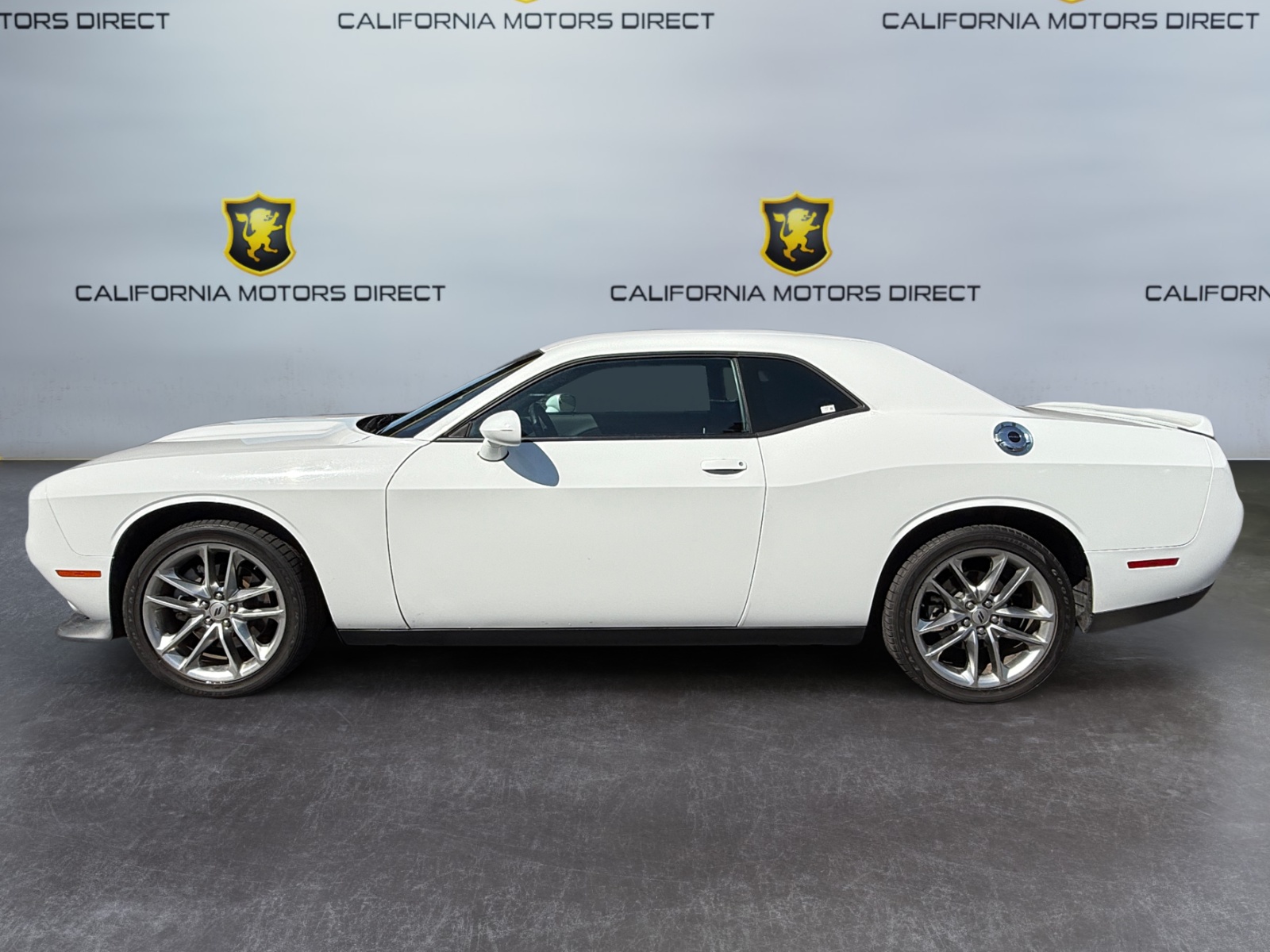 2022 Dodge Challenger GT AWD photo 3